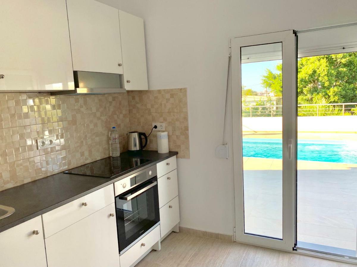 Maximus Villa *